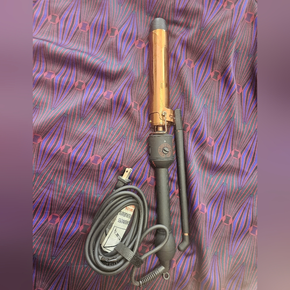 Amika Le Mercel Curling Iron Styling Tool
